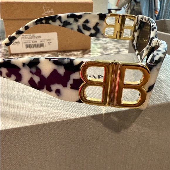 Balenciaga Gold and Black Patterned Sunglasses - Picture 1 of 8